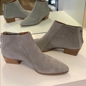 Aquatalia grey booties